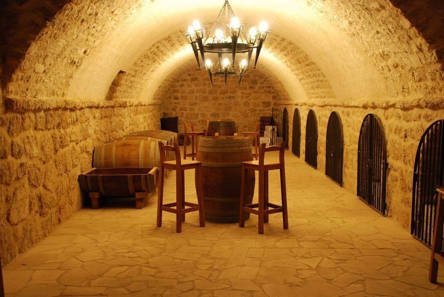 bodega Bodegas y Viñedos Alfredo Santamaría